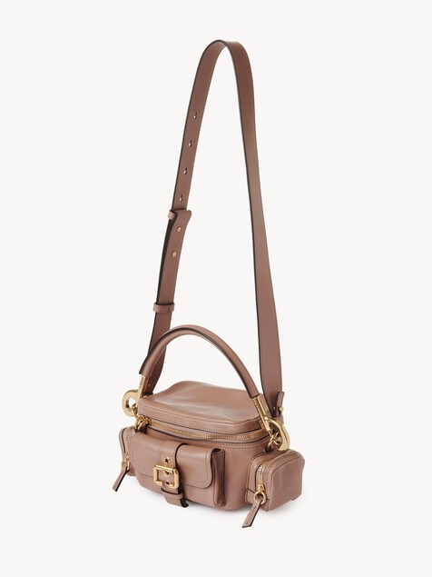 Petit sac Camera bag en cuir brillant