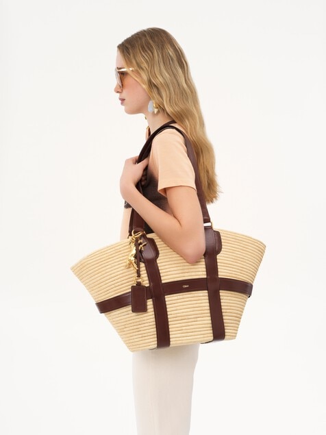 Large Kerala 25 basket in raffia