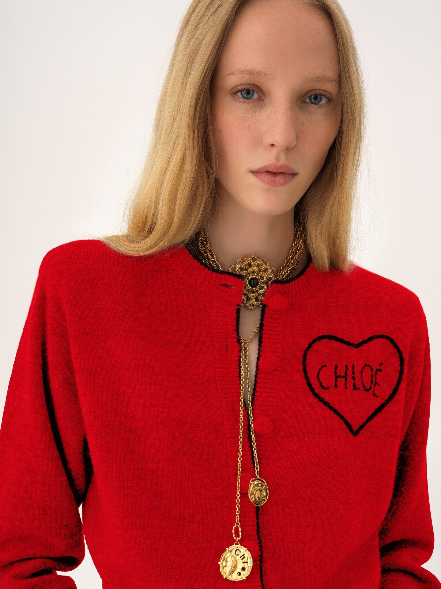 Fitted logo cardigan in a wool & cashmere knit - 5.0