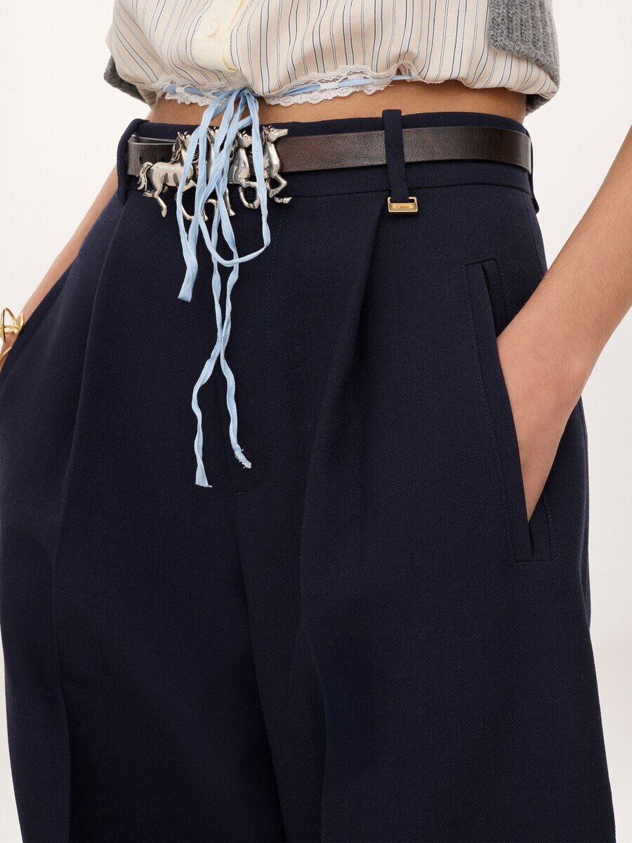 High-rise barrel trousers in wool cr&ecirc;pe & suede leather - 6