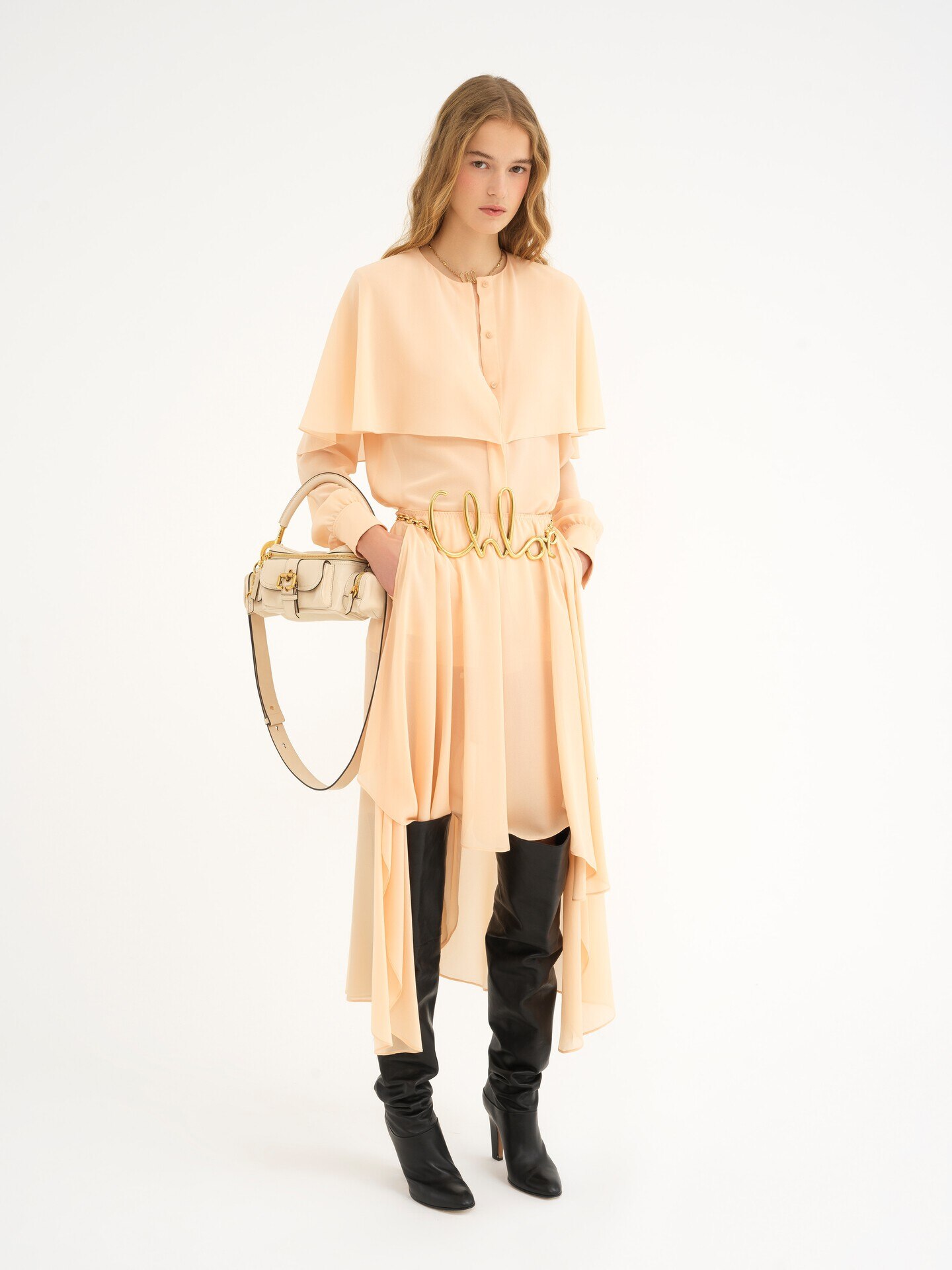 Camera bag peque&ntilde;o de cuero brillante - 9