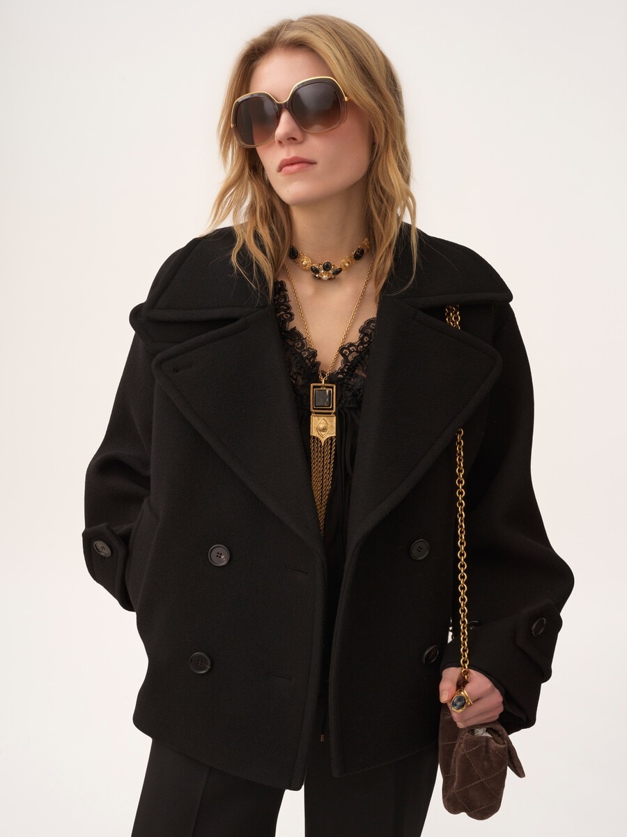 Kurzer Oversize-Mantel aus Wolle - 4