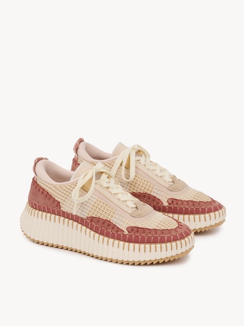 Nama sneaker