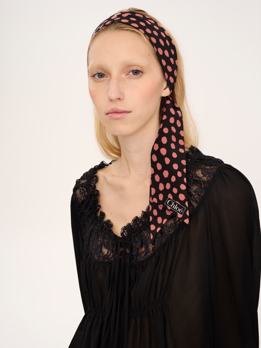 The Chlo&eacute; Spotted bandeau scarf in silk - 5