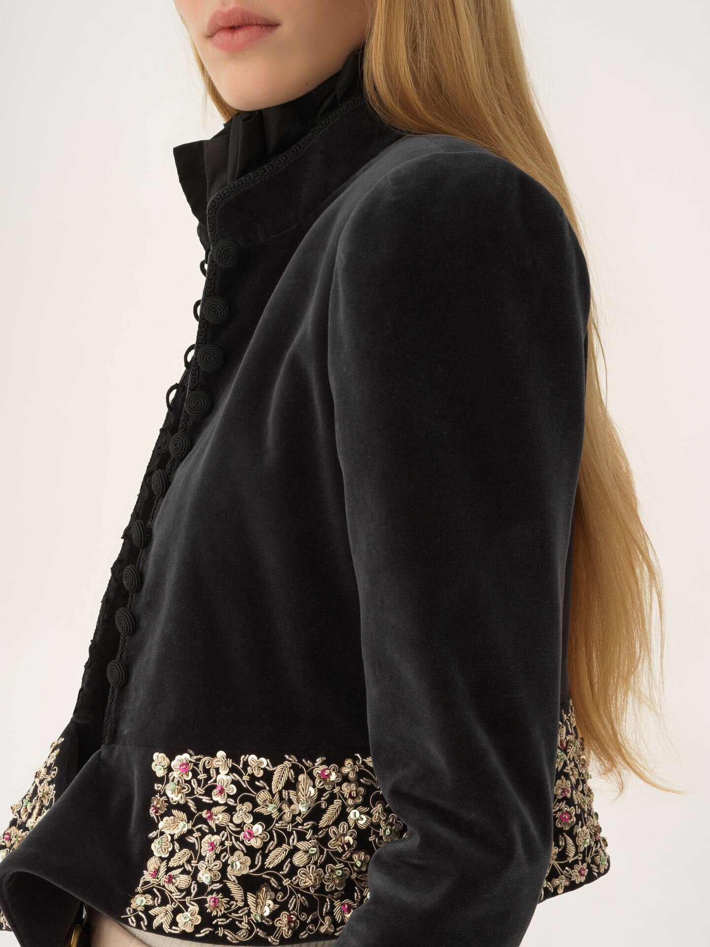 Chaqueta Spencer ajustada de terciopelo - 9