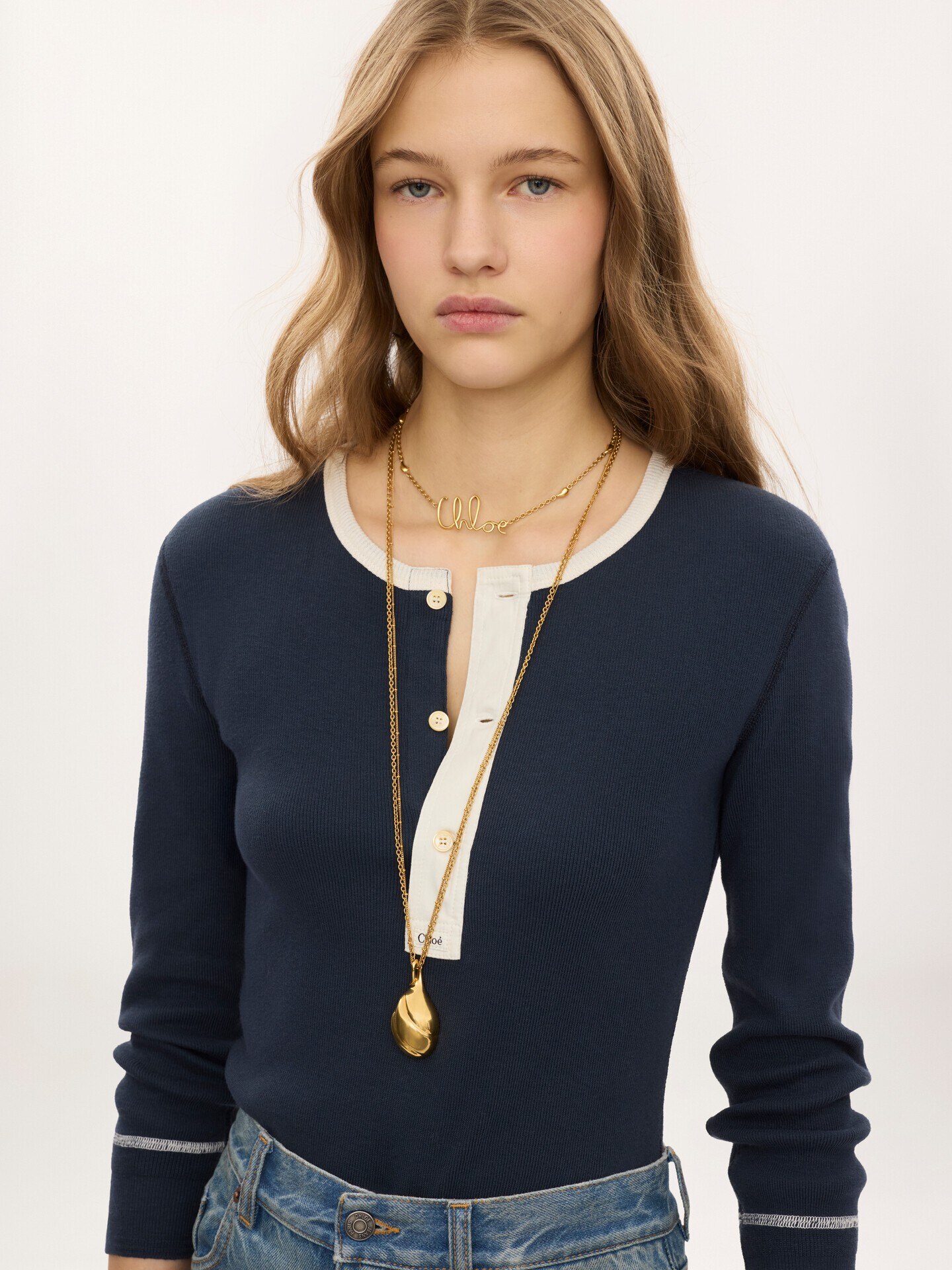 Camisa Henley ajustada de jersey de algod&oacute;n - 5.0