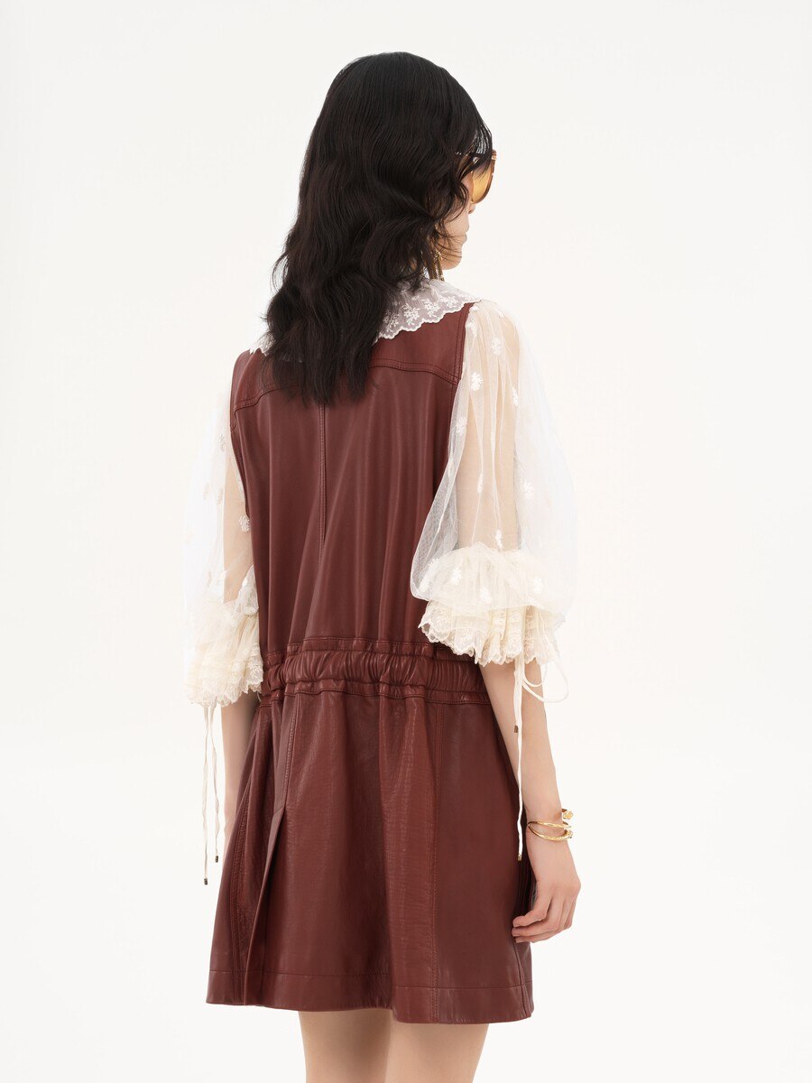 Utilitarian vest in leather - 7