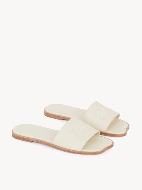 Chloé Soleil Slide