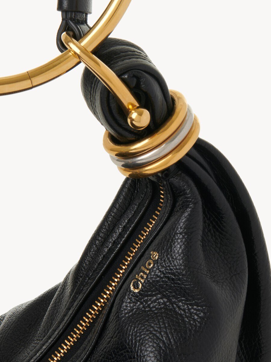 Small Bracelet Hobo bag in grained leather - 10
