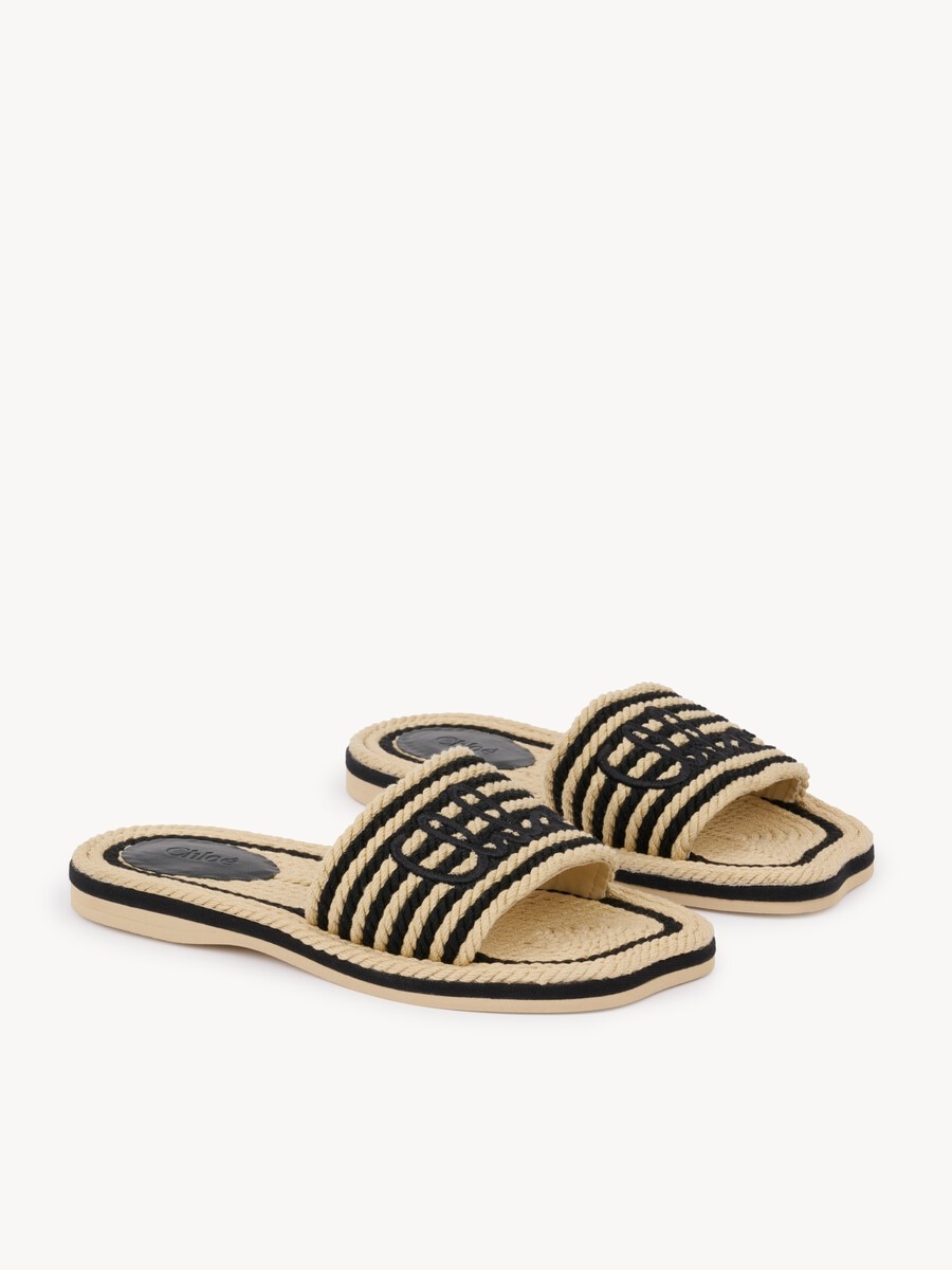 Chlo&eacute; Sand slide - 4