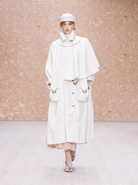 Look 19