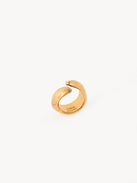 The Chlo&eacute; Bananas ring