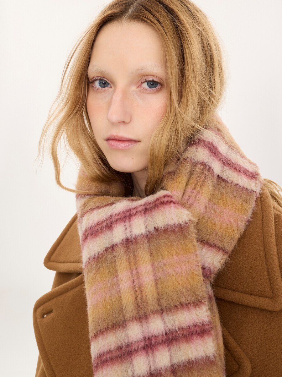 The Chlo&eacute; Highlanding scarf in cashmere - 5