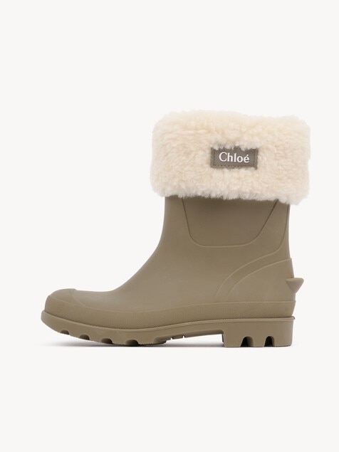 Kids' rain boots