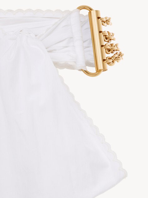 The Chlo&eacute; Bow chain belt