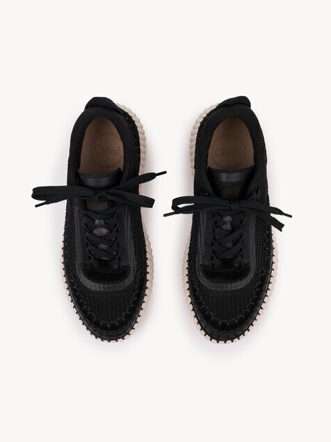 Nama sneaker