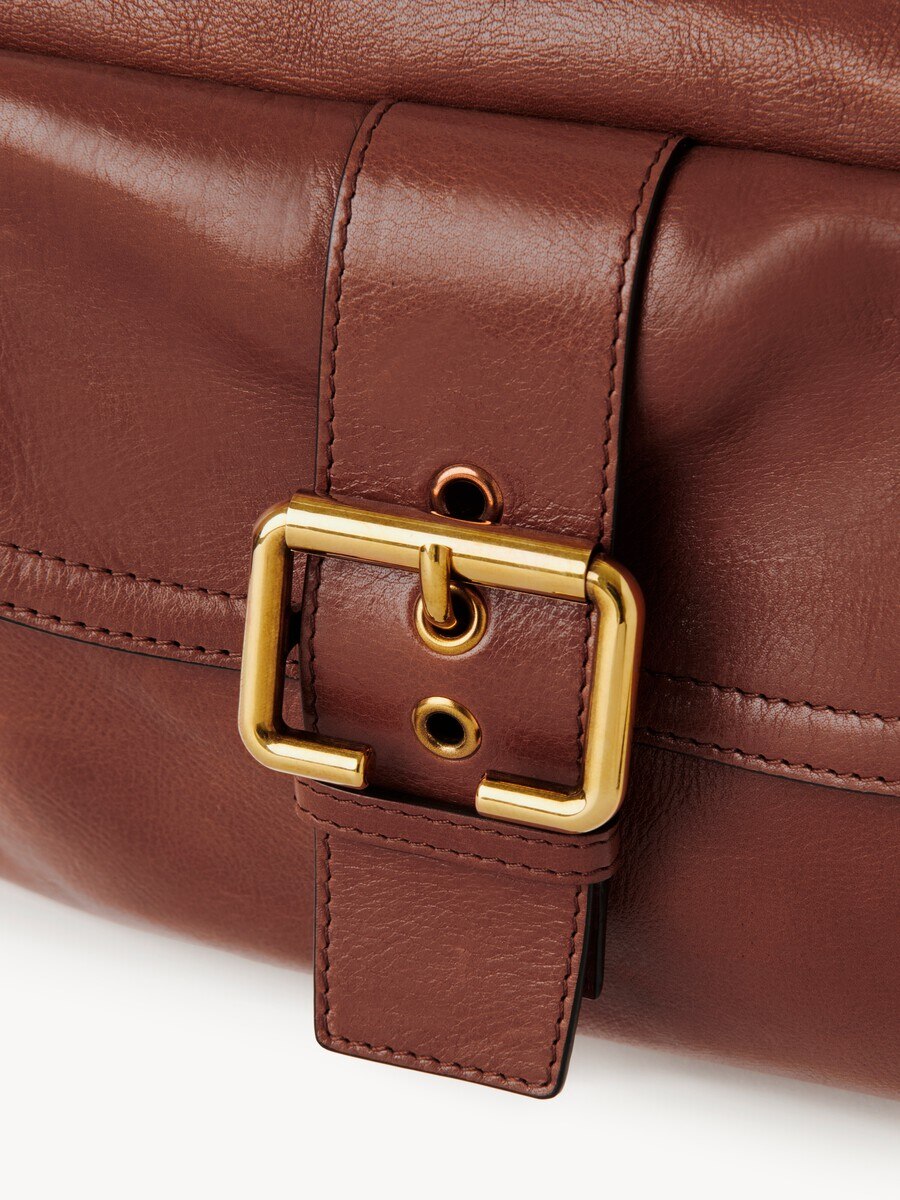 Camera bag in shiny leather - 7