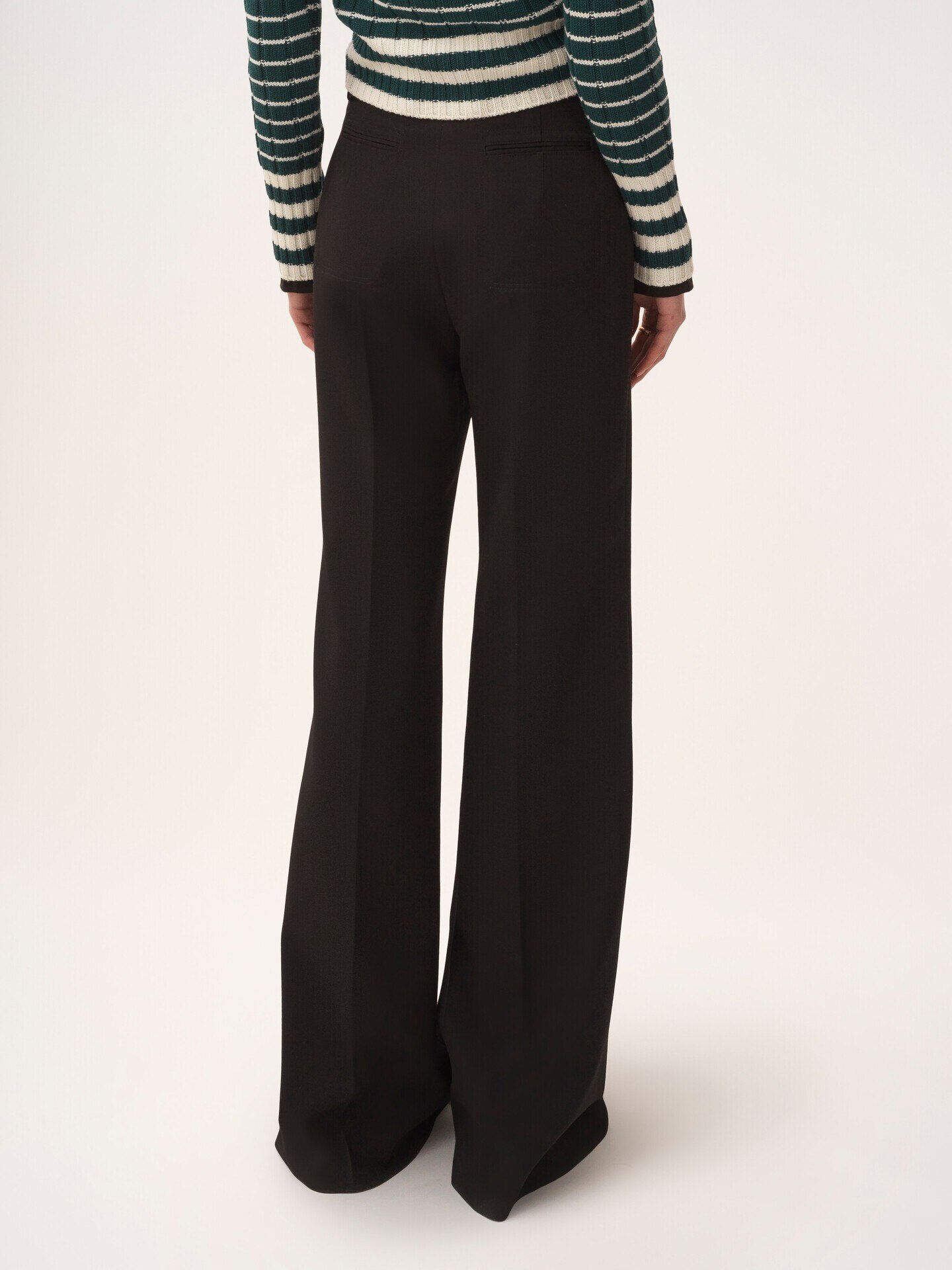 High-rise flared pants in wool grain de poudre - 5