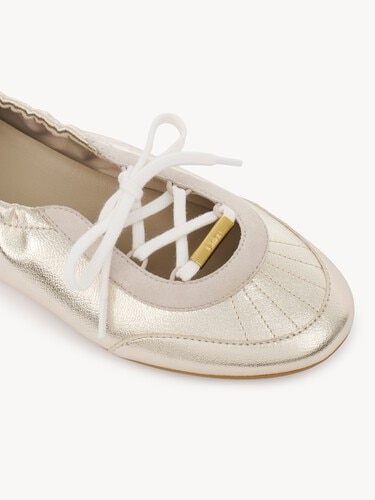 Chlo&eacute; Kick ballerina sneaker - 6