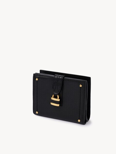 Paddington square wallet in grained leather