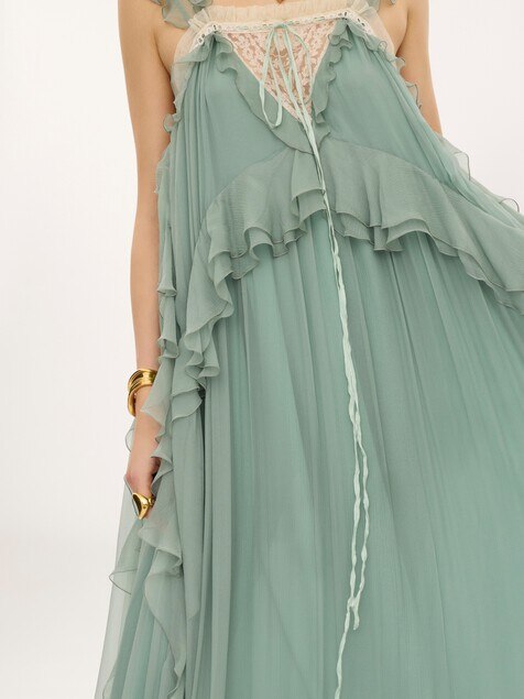 Sleeveless layered long dress in silk mousseline & lace