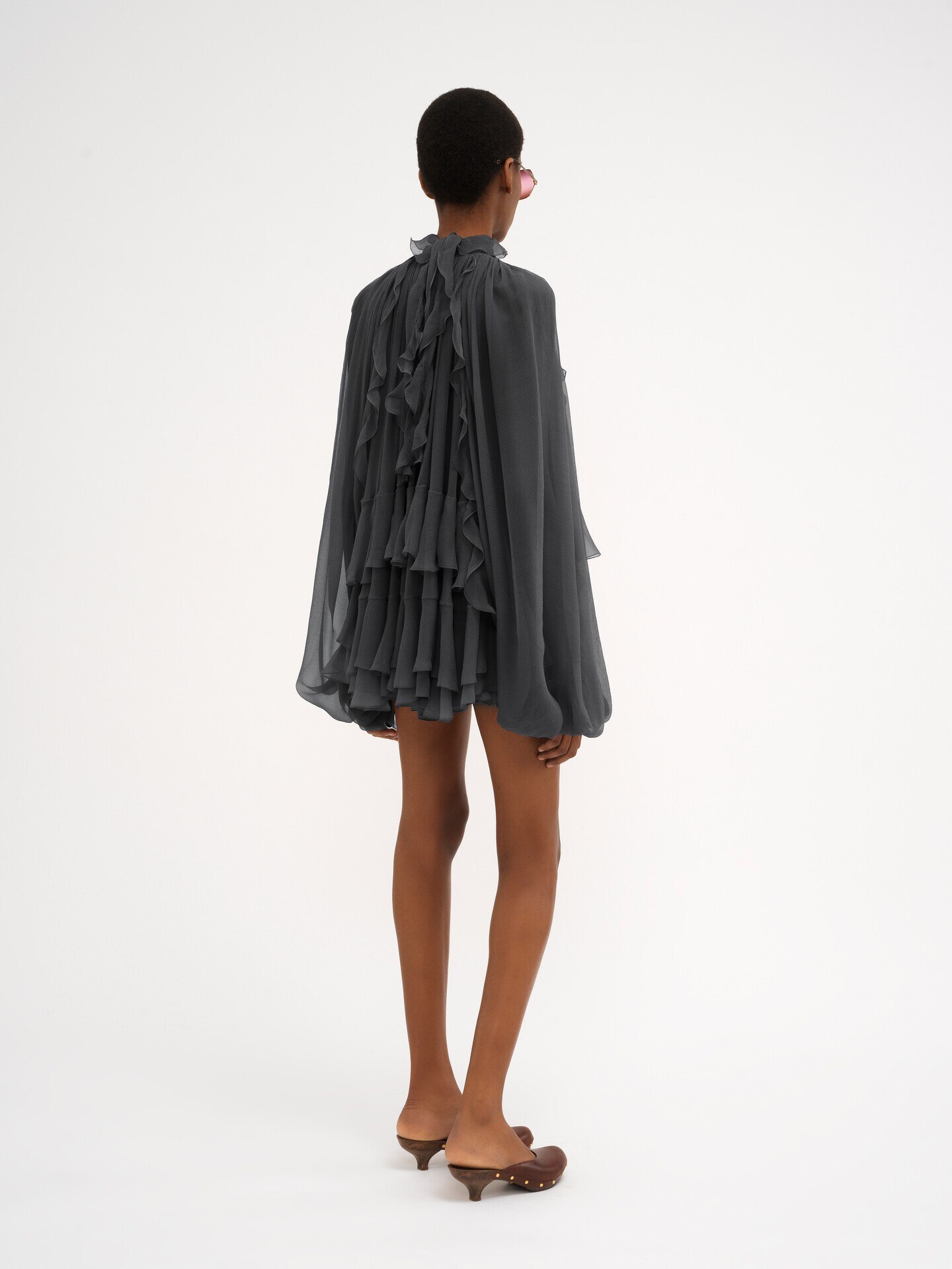 Mini cape dress in silk mousseline - 4