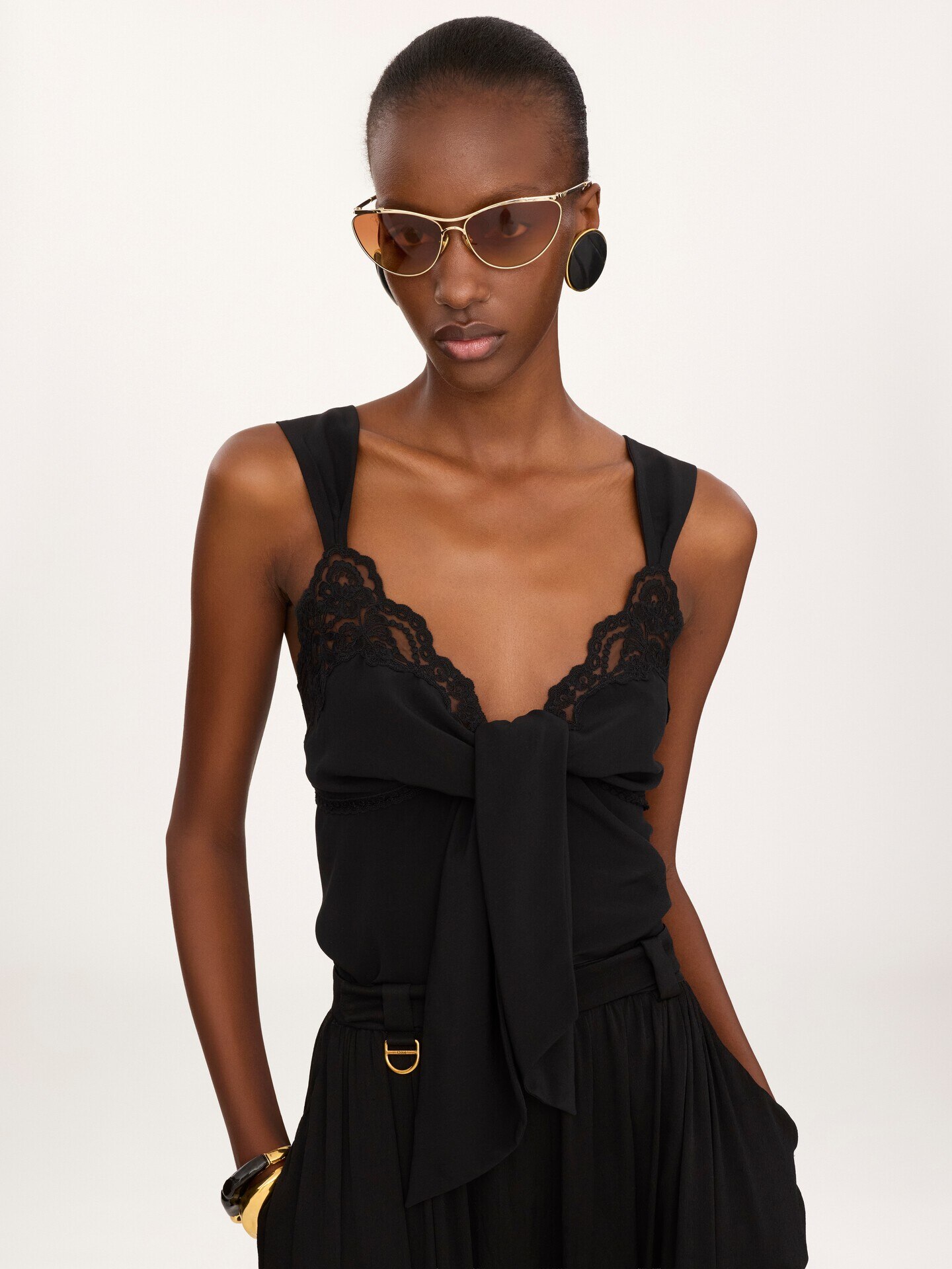 Fluid lingerie top in cr&ecirc;pe de chine & lace - 6