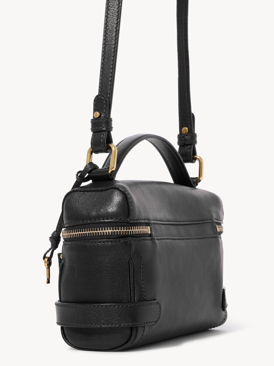 Paddington vanity bag in grained leather - 7