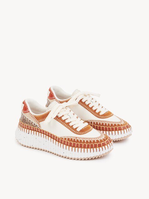 Nama sneaker