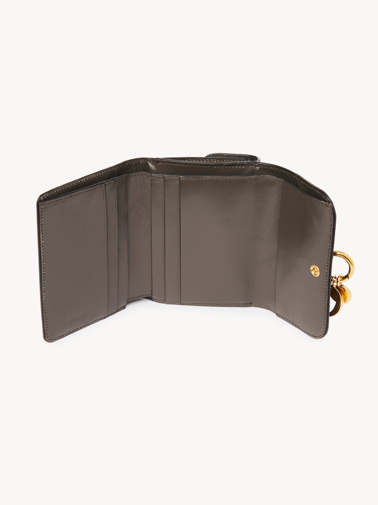 Portefeuille &agrave; trois volets Alphabet en cuir brillant - 5