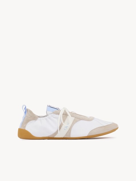 Chlo&eacute; Kick Sneaker