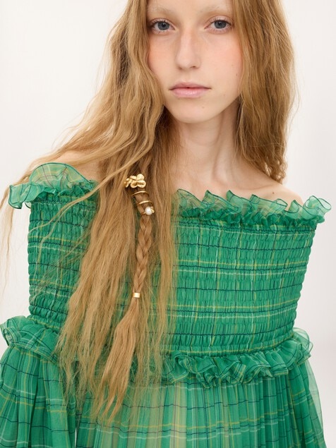The Chlo&eacute; Tulip hair accessory