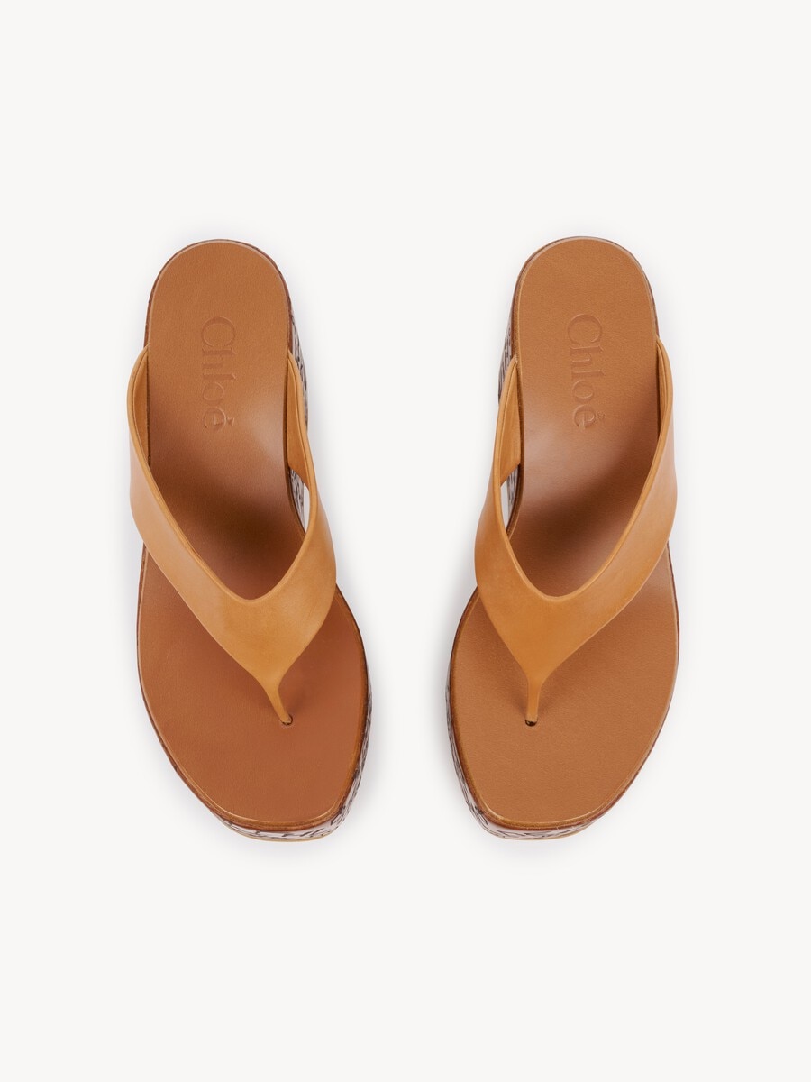 Maxime wedge slide - 4