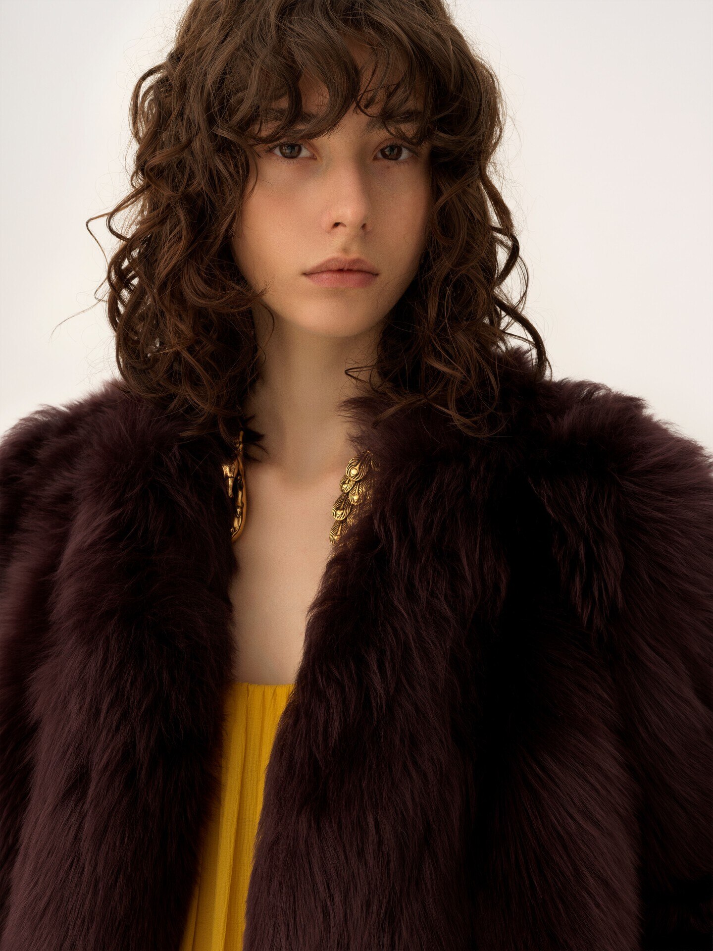 Oversized short coat in shearling - 9