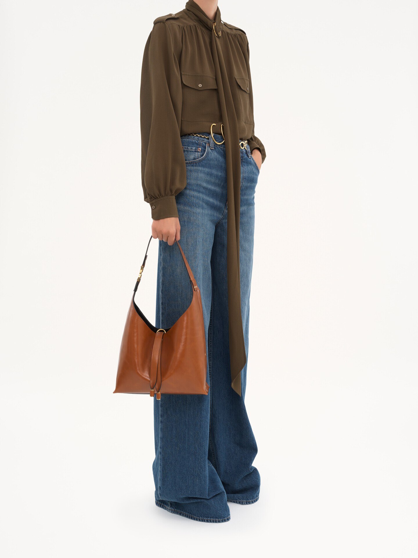 Petit sac hobo Marcie en cuir brillant - 8