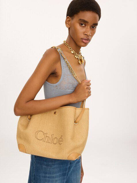 Chlo&eacute; Clover double carry bag in raffia-effect fibres