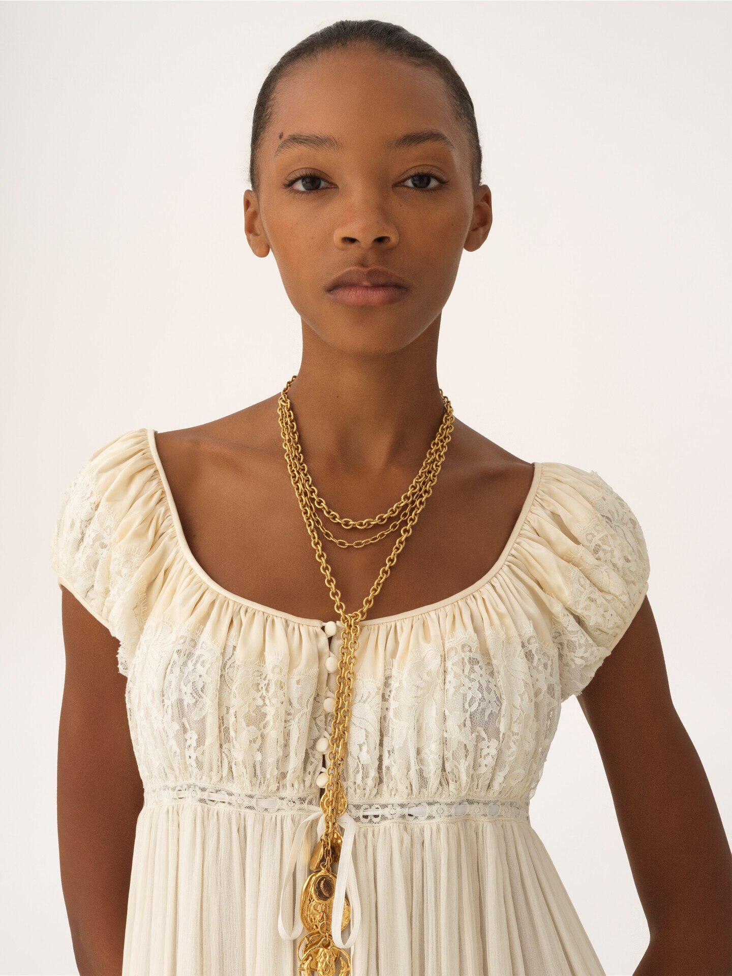 Short-sleeve mini dress in silk mousseline & lace - 7