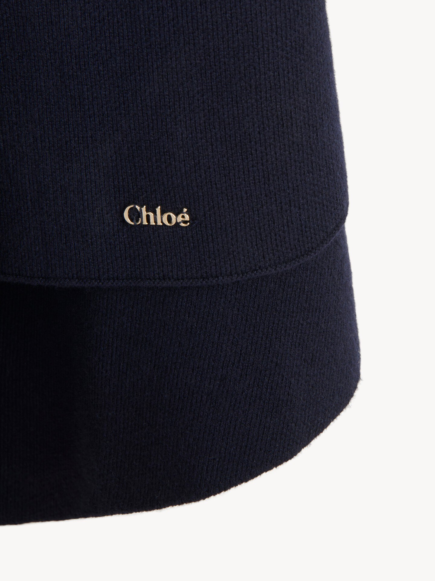 Mantella asimmetrica da bambina - 4