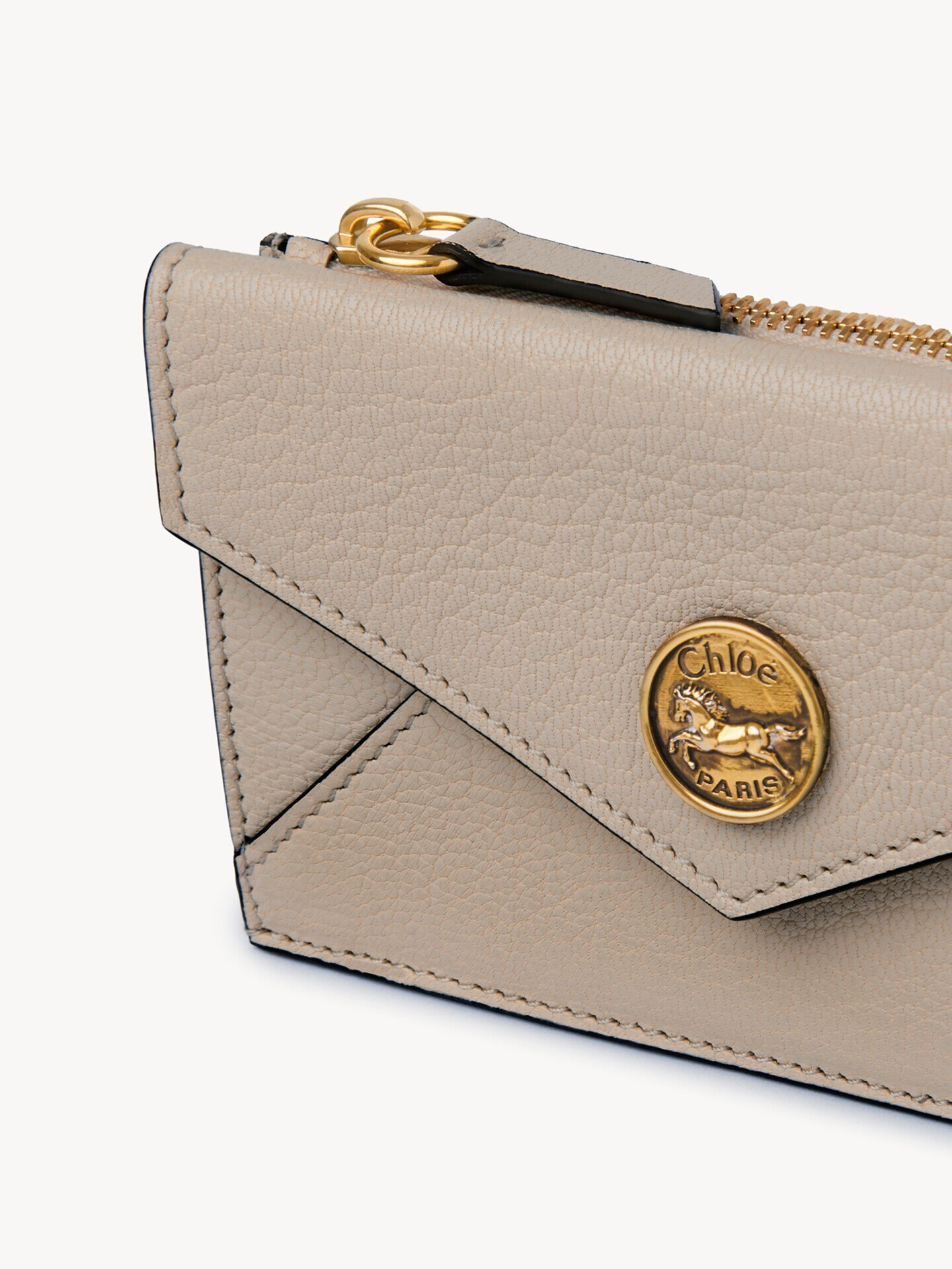 Small Envelope purse with card slots in grained leather - 6