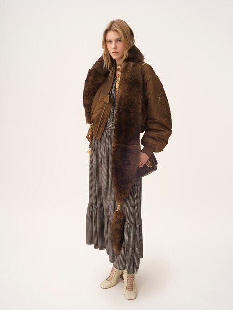 Chloe クロエ　ショートコート　ブラック ウール製オーバーサイズ ショートコート ブラック - Chloé