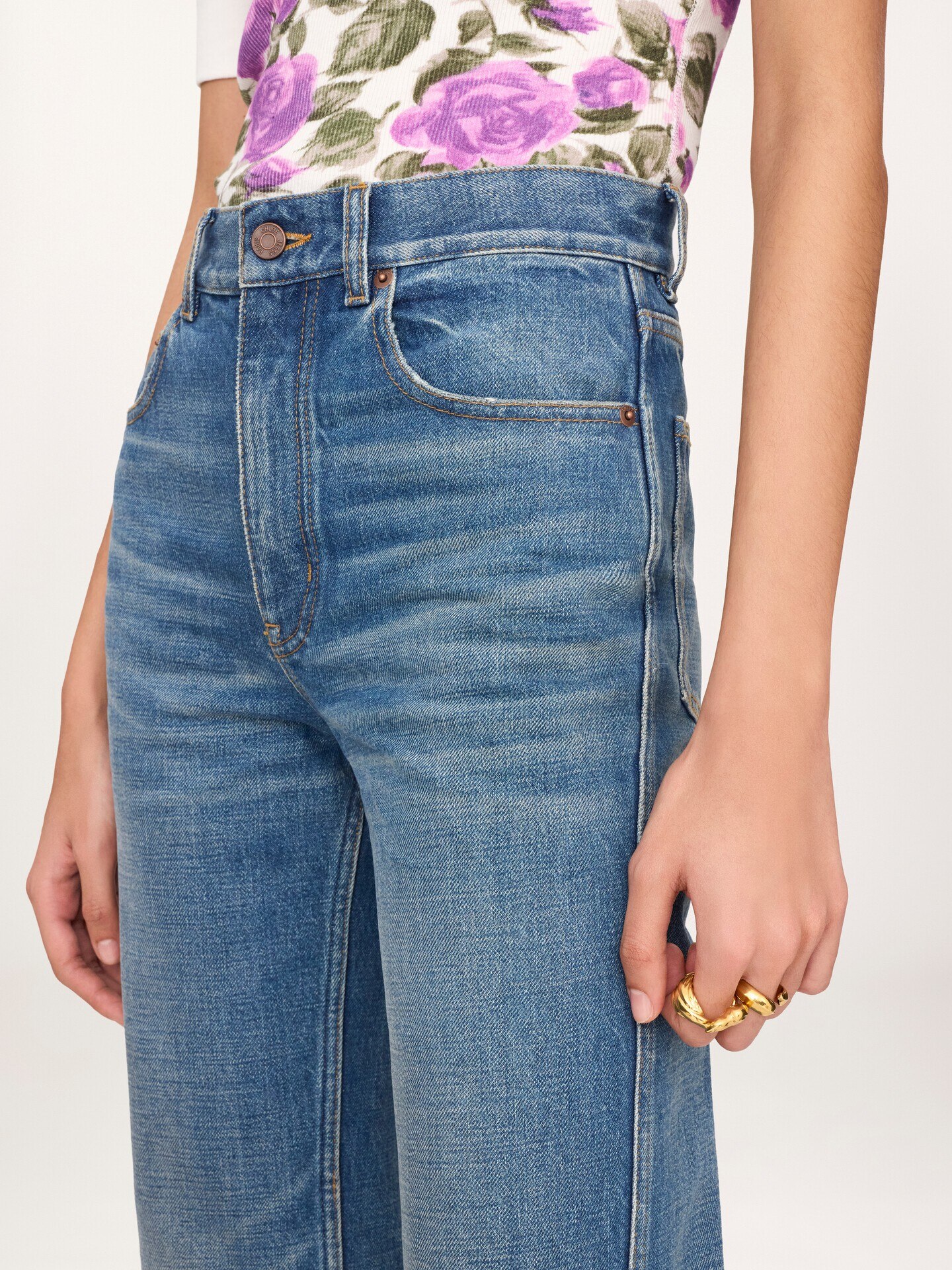 Straight jeans in denim - 5.0
