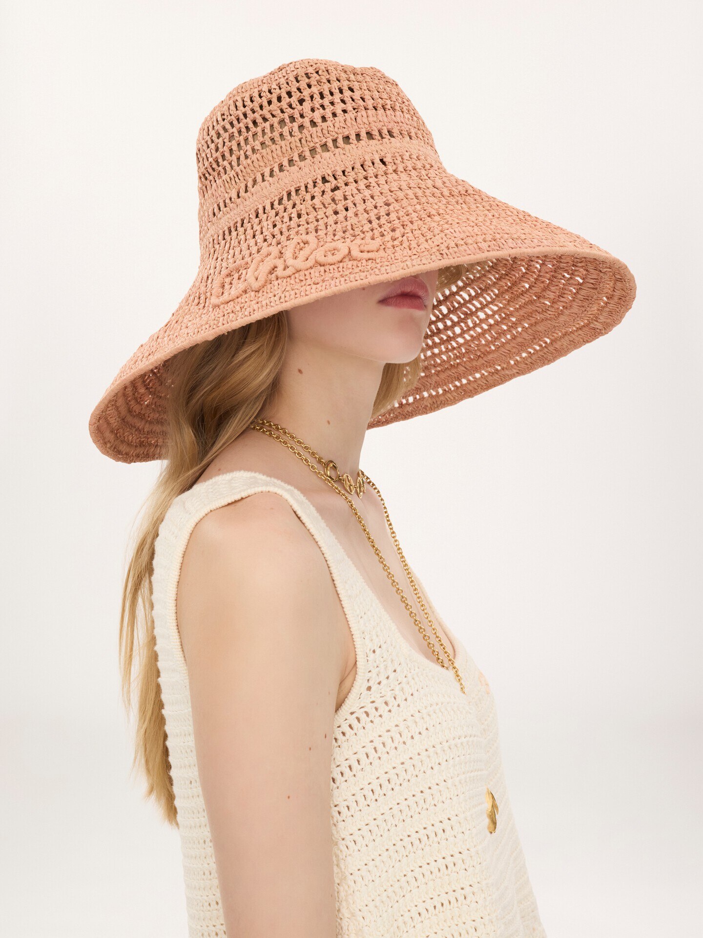 The Chlo&eacute; Raffia capeline hat - 4.0