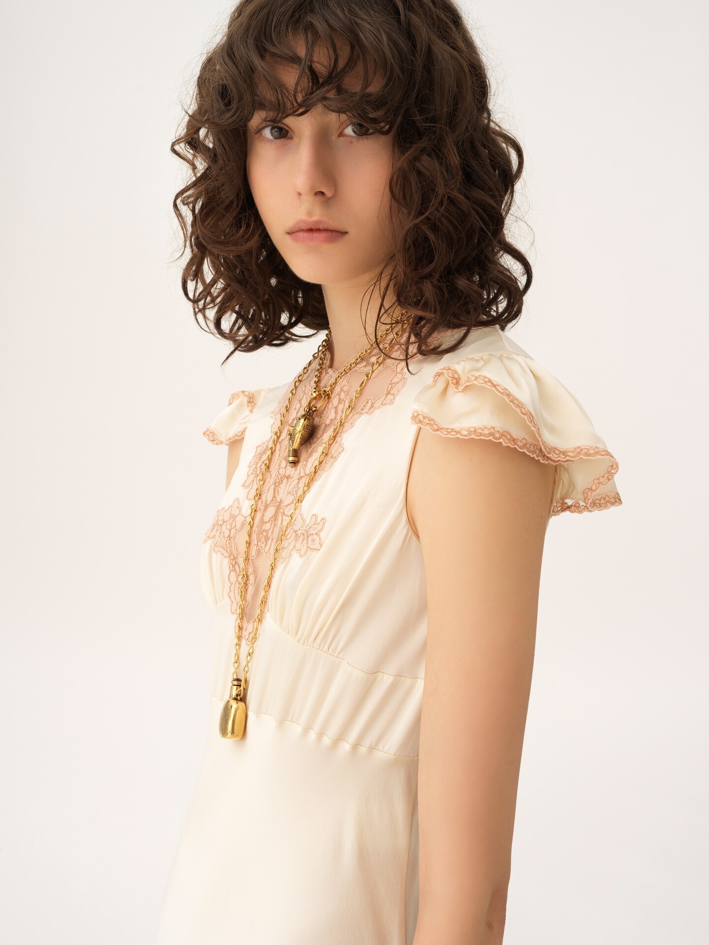 Cap-sleeve column dress in washed silk satin & lace - 5