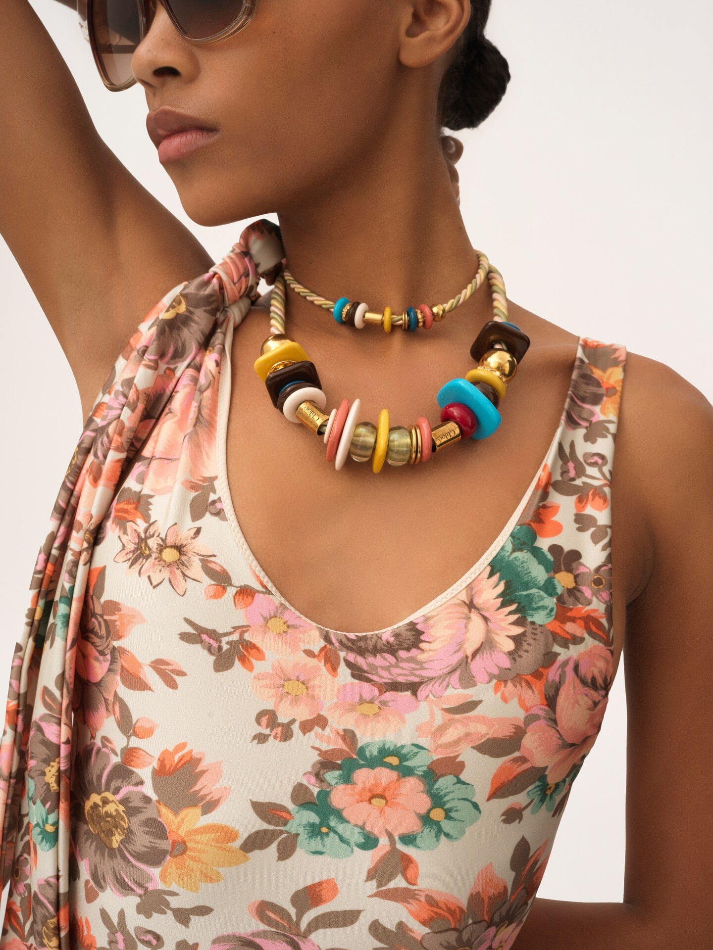 Einteiliger Badeanzug mit geknoteten Tr&auml;gern - 6