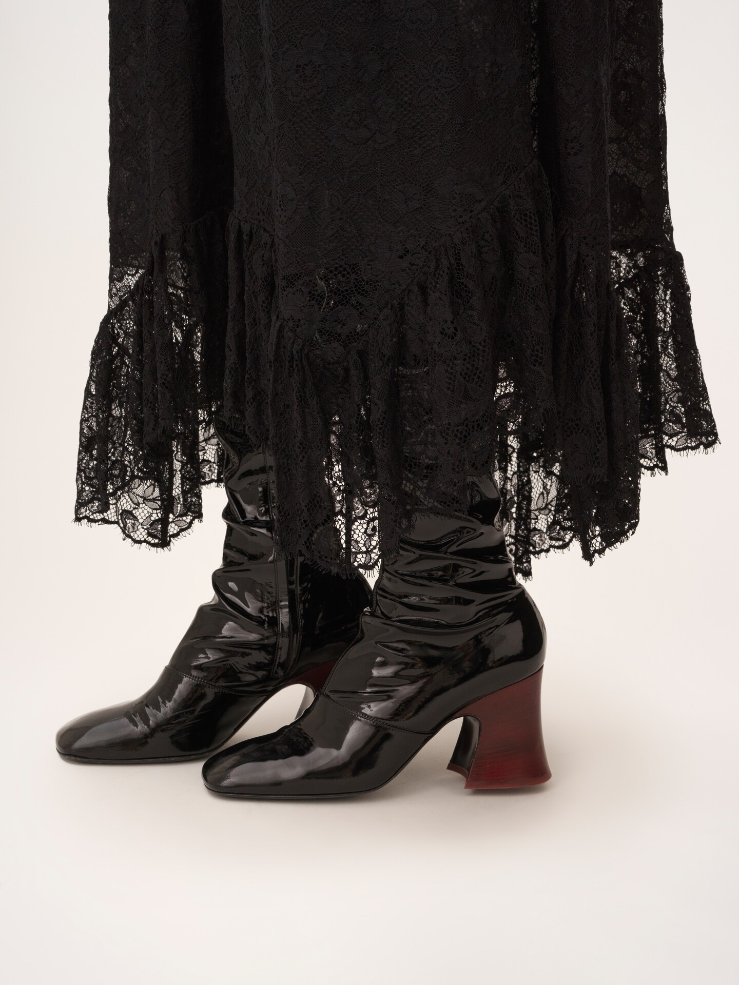 Ruffled midi skirt in floral lace jacquard - 6