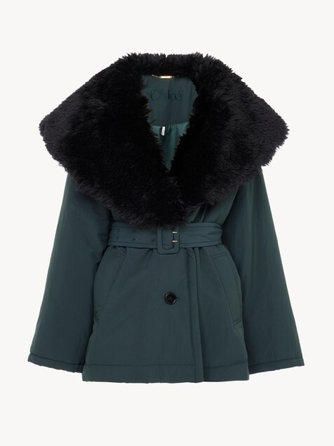 Short coat in technical satin