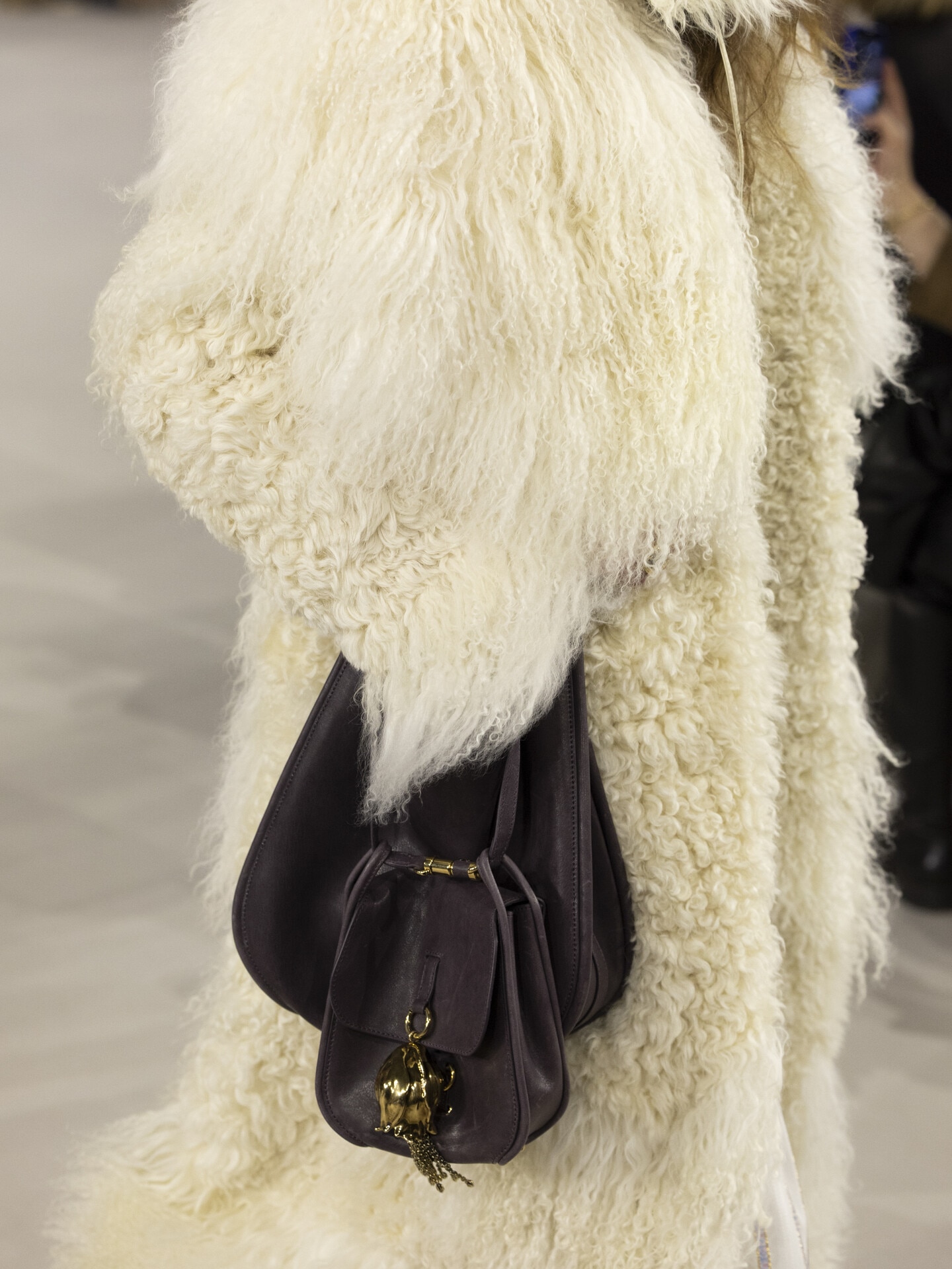 Look 34 - 3