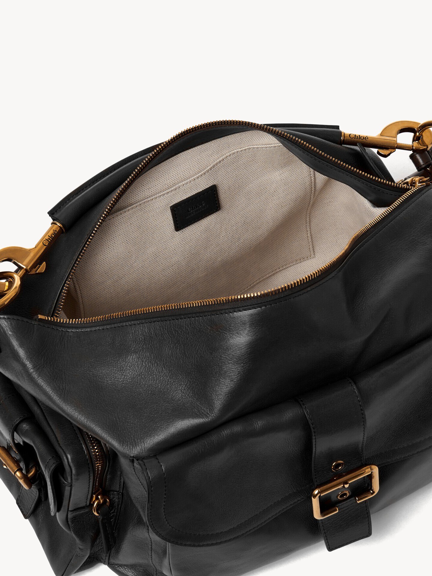 Large Camera bag in shiny leather - 6
