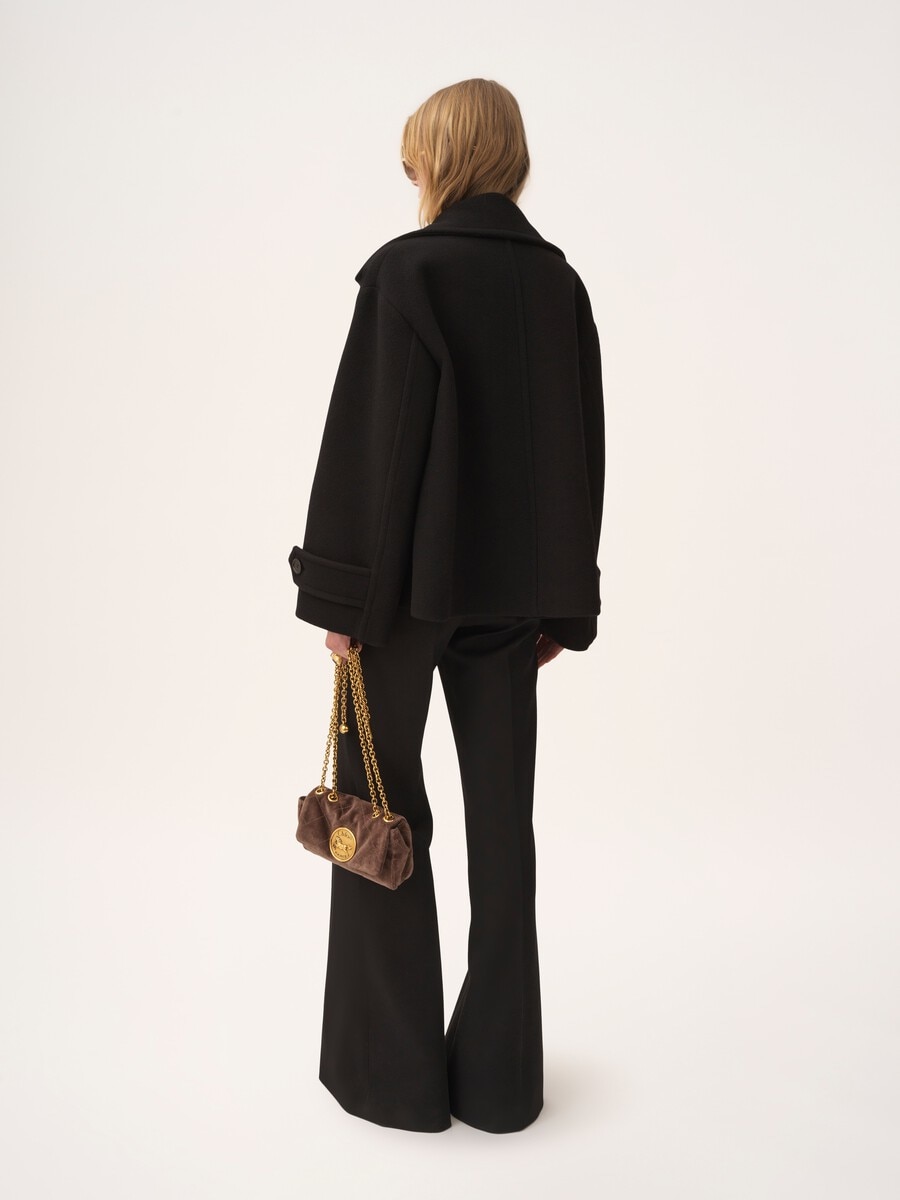 Kurzer Oversize-Mantel aus Wolle - 5