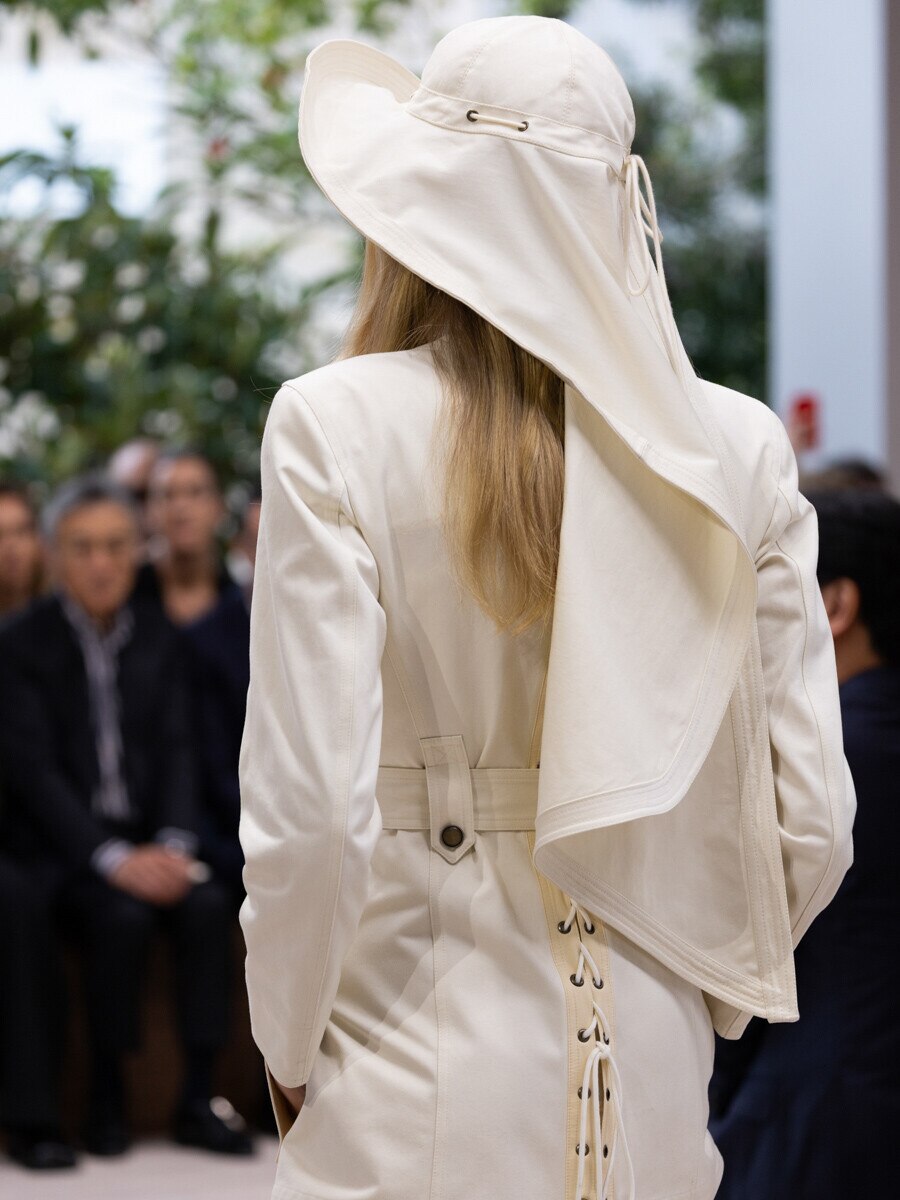 Look 21 - 3